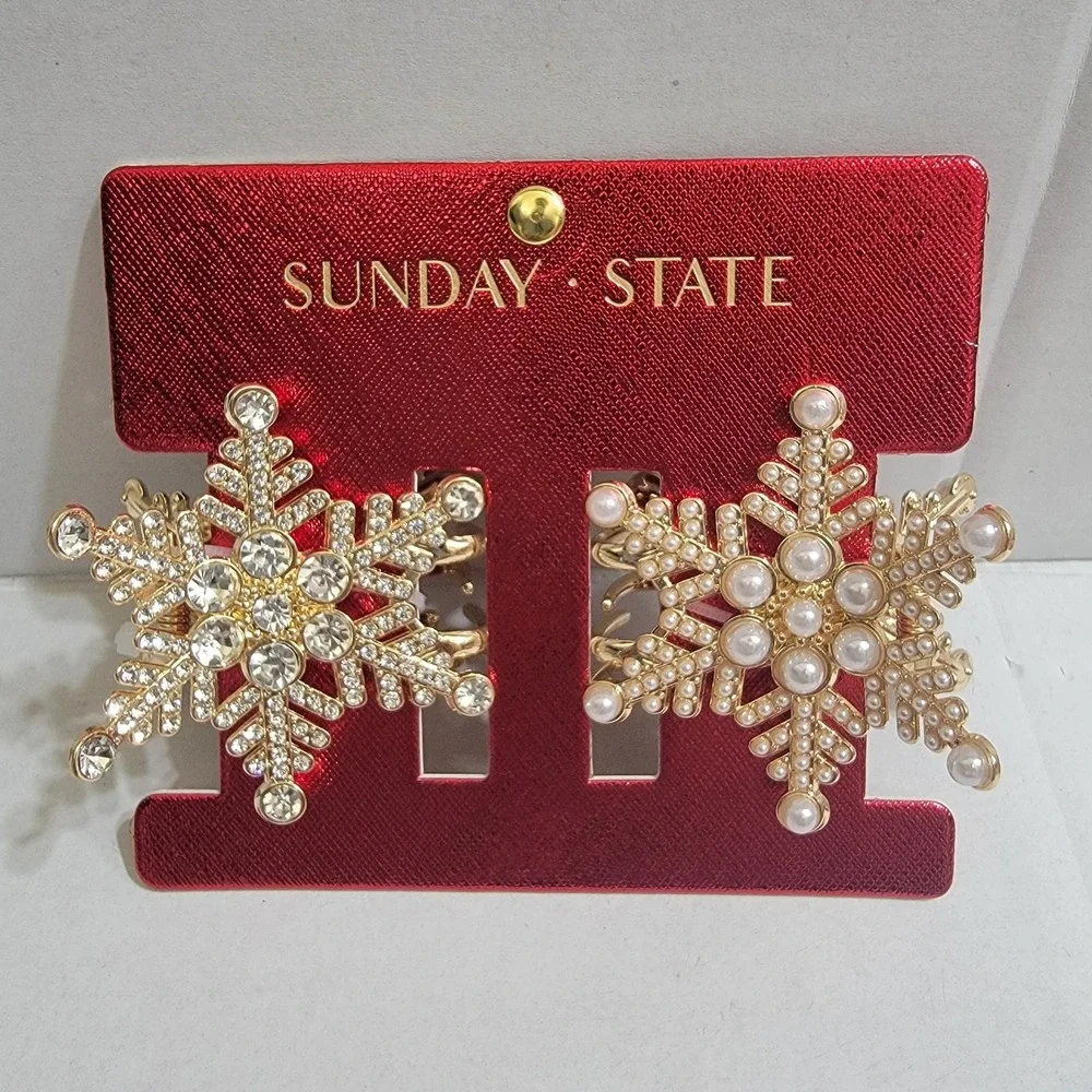 NEW! Christmas Gold Snow Flakes Holiday Bling Festive 2 Metallic‎ Hair Clips